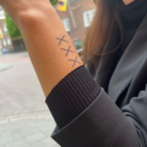 Tijdelijke Tattoo Kruisjes 3