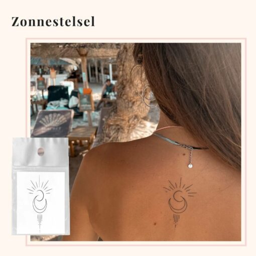 Tijdelijke tattoo zonnestelsel