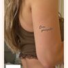Tijdelijke tattoo text love yourself