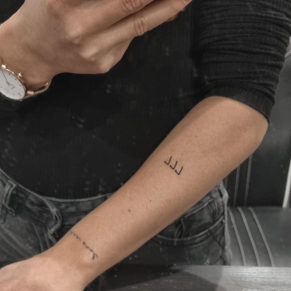 Temporary-tattoo-Angel-numbers-777-inspo